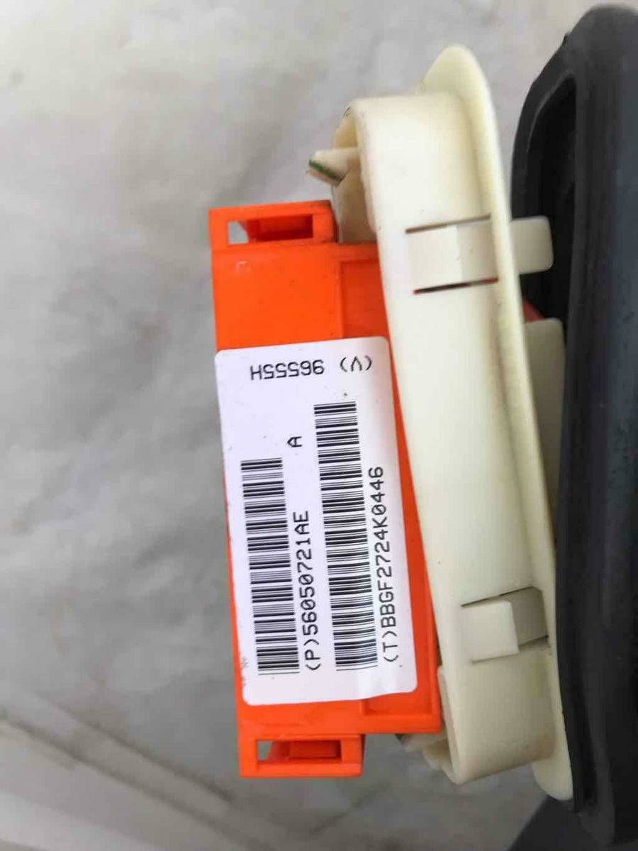 liberty　0514 2005 JEEP LIBERTY 2002-2007 Left Driver Front Door Assembly Color