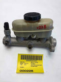 2002 - 2005 FORD EXPLORER Brake Master Cylinder w/ Reservoir Tank OEM