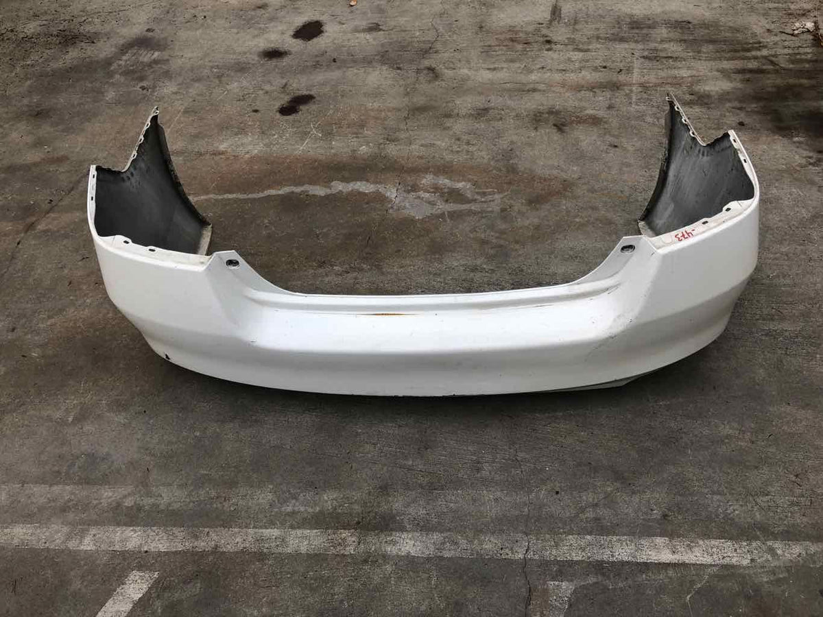 2006 2007 HONDA ACCORD Sedan Rear Bumper Cover Paint Code NH578