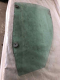 1996 - 2007 FORD TAURUS Front Door Glass Passenger Window Right RH Sedan OEM