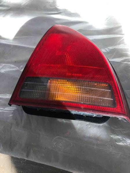 1992 HONDA PRELUDE Rear Passenger Tail Light Assembly Right Lamp RH 2.3L Coupe