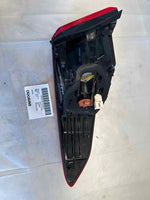 2015 - 2017 HYUNDAI SONATA Tail Light Assembly Quarter Panel Mounted Passenger R