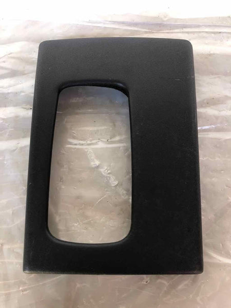2003 JEEP LIBERTY Center Console Trim Gear Selector Bezel Shift Panel 5GP21DX9AE