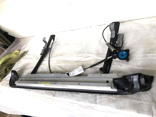 2007 - 2015 MINI COOPER 1.6L 4 Cylinder Front Door Electric Regulator Right RH