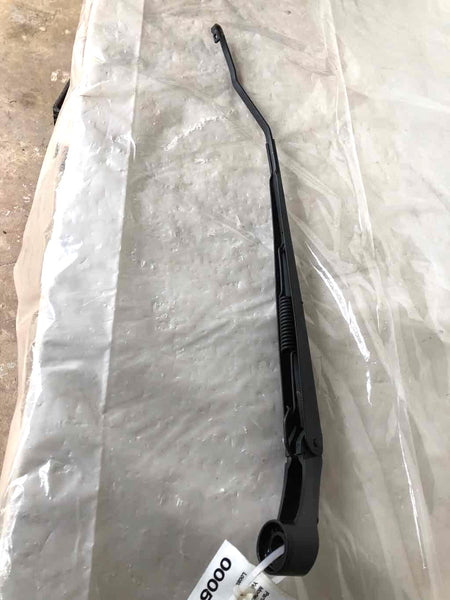 1996 - 2007 FORD TAURUS Front Windshield Wiper Arm w/o Blade Left Driver Side LH