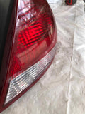 2004 - 2007 FORD TAURUS Tail Light Assembly Quarter Panel Mounted Passenger Side
