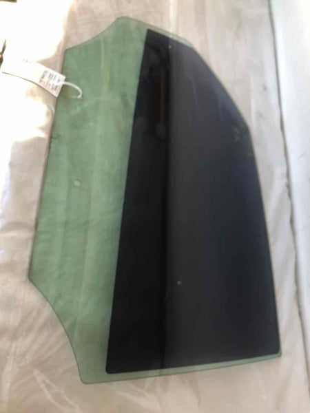 1996 - 2007 FORD TAURUS Sedan Rear Door Glass Window 4-Door Right Passenger Side