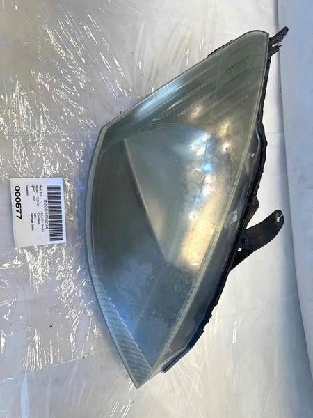 2000 - 2004 FORD FOCUS 2.3L 4 Cylinder Front Right Headlamp Headlight Assembly