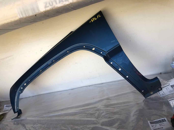2002 - 2004 JEEP LIBERTY 3.7L Front Driver Fender Left LH Paint Code: BPJ