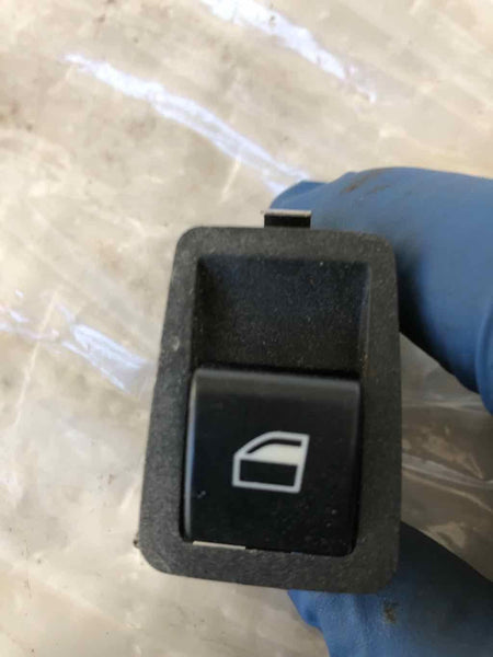 2000 BMW 3 SERIES 328i Rear Door Power Window Switch Control Passenger Right RH