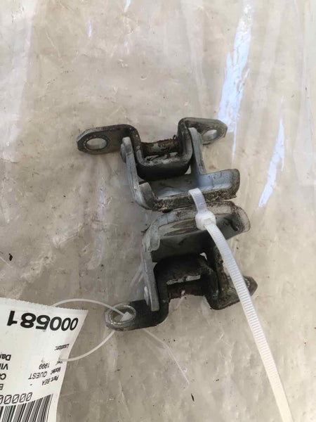 1999 NISSAN QUEST 3.3L 6 Cylinder Front Door Hinge Right Passenger Side OEM