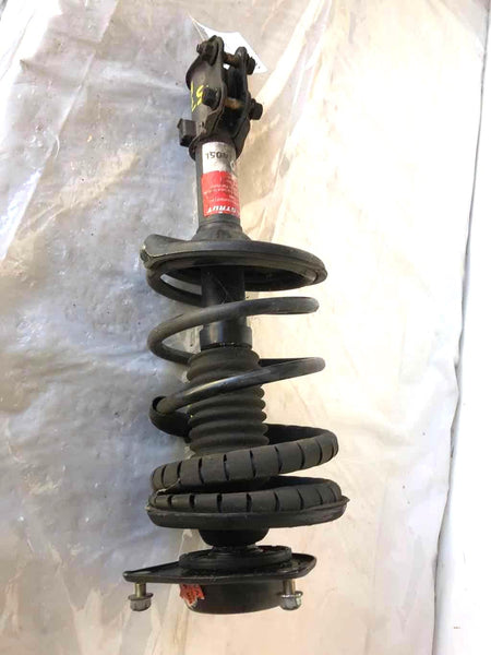 2001 - 2006 HYUNDAI ELANTRA Right Front Suspension Strut Assembly 2.0L RH OEM
