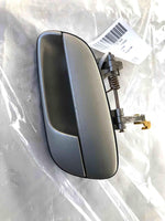 2001 - 2006 HYUNDAI ELANTRA Outside Left Door Handle Assembly 2.0L 4 Cylinder