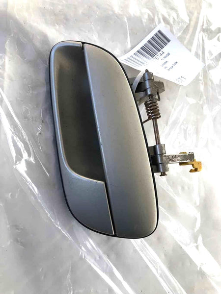 2001 - 2006 HYUNDAI ELANTRA Outside Left Door Handle Assembly 2.0L 4 Cylinder