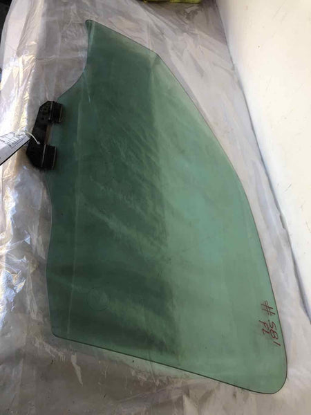 2000 - 2002 NISSAN QUEST Front Door Glass Window Driver Left LH OEM