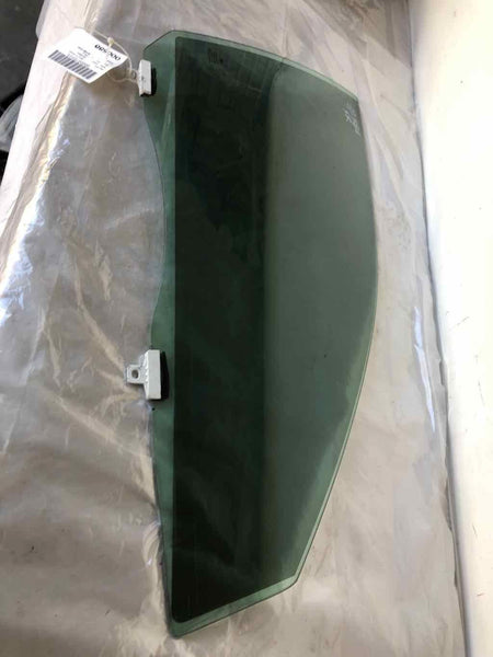 1998-2005 LEXUS GS300 Sedan Front Door Glass Window 4-Doors Right Passenger Side