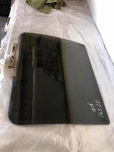 1997 - 2004 MITSU MONTERO SPORT Rear Door Glass Window w/ Privacy Tint Right RH