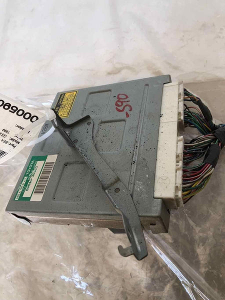 1999 LEXUS GS300 Anti-Lock Brake Control Module Unit 12V ABS TRC VSC 89540-30390