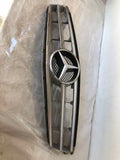 2008 - 2014 MERCEDES BENZ C-CLASS C300 Front Upper Bumper Grill Grille w/ Emblem