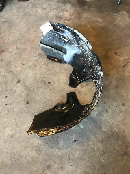 2000 VOLKSWAGEN BEETLE  Front Inner Fender Liner Left LH OEM Q