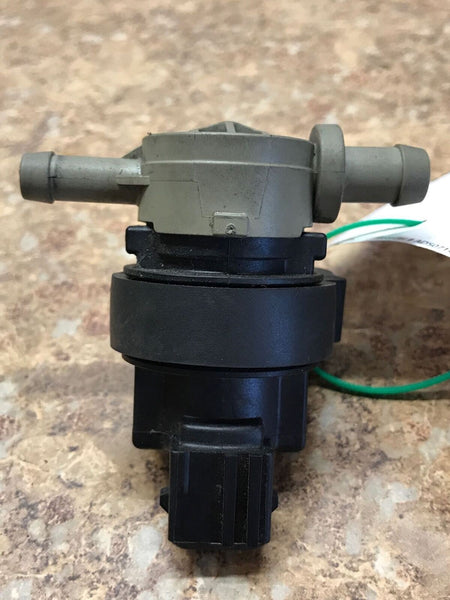 2002 MERCEDES BENZ C-CLASS Engine Fuel Canister Vapor Purge Valve Solenoid  Q