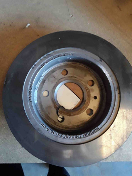 2014 CHEVROLET CHEVY MALIBU Rear Brake Spider Disc Stub Axle OEM Q