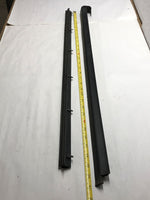 1999  LAND ROVER DISCOVERY Front Glass Door Trim Moulding Passenger Right OEM Q