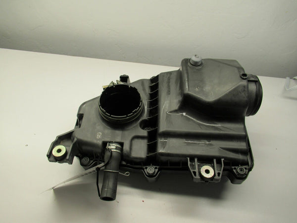 2007 MAZDA 3 Air Cleaner Intake Filter Box Housing Assembly Replacement OEM Q