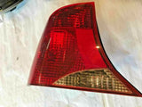 2000 - 2004 FORD FOCUS Tail Light Brake Tail Light Assembly Driver Left LH OEM Q