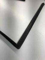 2004 SATURN L SERIRS Front Glass Weather Strip Seal Gasket Driver Left LH OEM Q