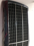 1994 - 1997 MERCEDES BENZ C-CLASS Front Grille Radiator Grill 2028880023 OEM Q