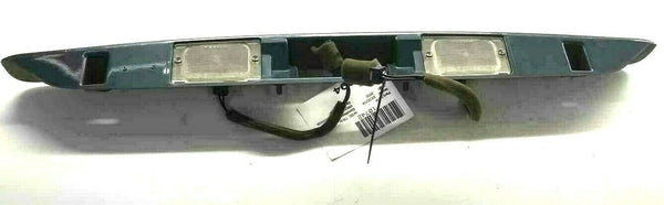 2002 - 2005 KIA SEDONA Rear Spoiler Bar Trunk Lid Trim w/ Light 2K53A 51270 Q