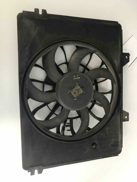 2002 -2005 KIA SEDONA Engine Motor Cooling Fan Blade Assembly OEM Q