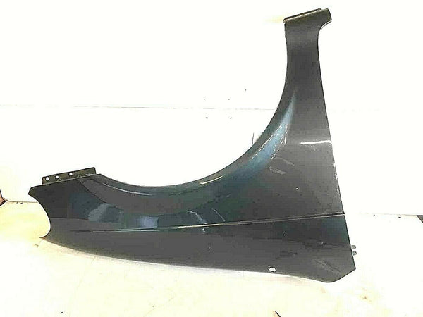 2002 - 2005 KIA SEDONA Front Fender  Passenger Right Paint Code P7 Q