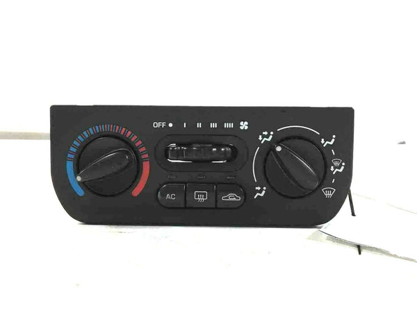2000 - 2002 SATURN S SERIES Front A/C Heater Climate Control Switch 21031429 Q