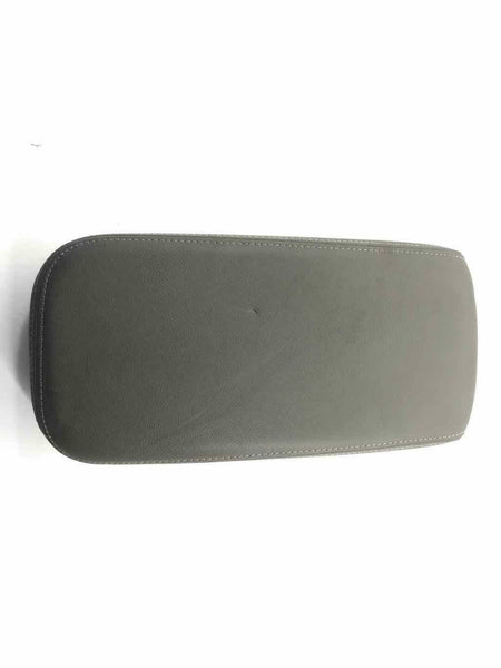 2018 CHEVROLET IMPALA Center Console Armrest Door Lid Gray 84268958 OEM Q