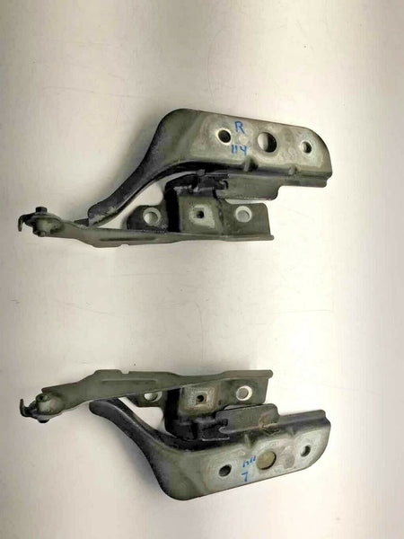 CHEVY MALIBU 2004 Trunk Lid Hinge Rear Right Passenger & Driver Left OEM Used