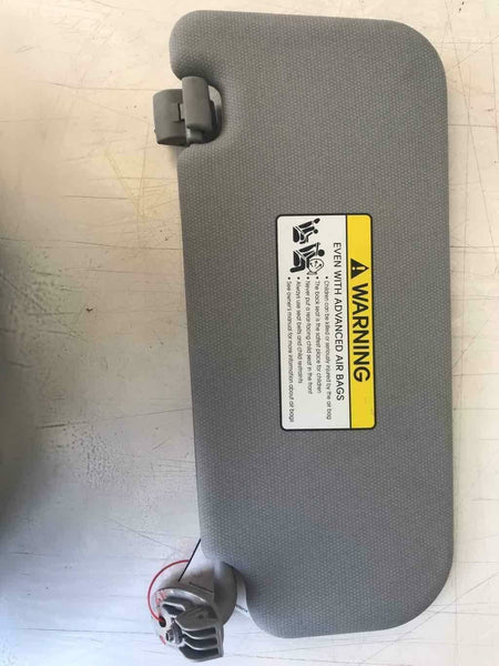 2012 - 2017 KIA RIO Sun Visor w/ Mirror Sunvisor w/ Clip Gray Passenger Right Q
