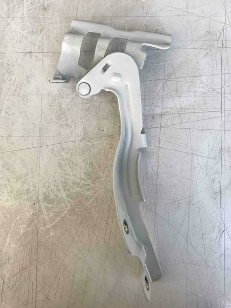 2014 KIA RIO Front Hood Hinge Hood Release Steel White Passenger Right OEM Q
