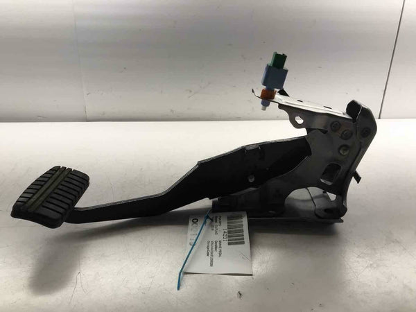 2018 MITSUBISHI OUTLANDER Brake Foot Stop Pedal Lever w/ Sensor  & Bracket OEM Q