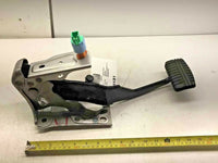 2019 MITSUBISHI OUTLANDER Brake Stop Foot Pedal w/ Sensor Assembly OEM
