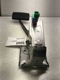 2019 MITSUBISHI OUTLANDER Brake Stop Foot Pedal w/ Sensor Assembly OEM