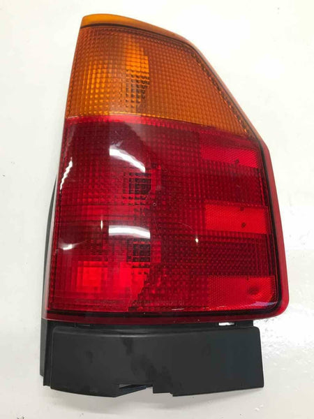 2002 - 2009 GMC ENVOY Tail Light Lamp Exterior Assembly Passenger Right RH OEM