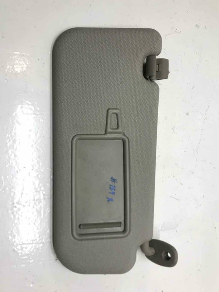 2012 - 2017 KIA RIO Front Sun Visor w/ Mirror Sunvisor Passenger Right RH OEM