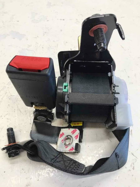2017 KIA RIO Rear Seat Belt Safety Seatbelt w/ Buckle Passenger Right RH OEM