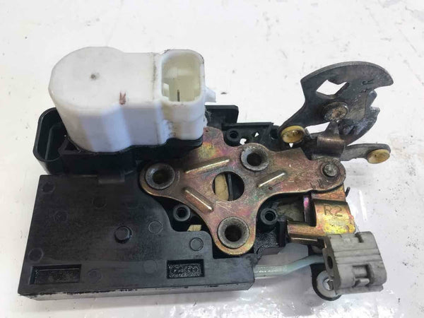 2000 PONTIAC GRAND PRIX Front Door Lock Latch Assembly Passenger Right RH OEM