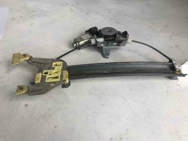 2002 -2006 NISSAN ALTIMA Rear Back Power Window Regulator Motor Passenger Right