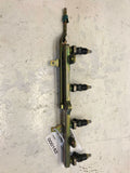 2005 HONDA ELEMENT Fuel Injection Rail w/ Fuel Injector 2.4L OEM