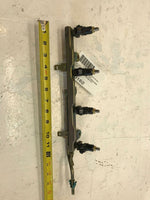 2005 HONDA ELEMENT Fuel Injection Rail w/ Fuel Injector 2.4L OEM