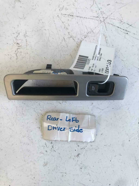 2006 VOLVO S40 40 SERIES Rear Power Window Door Switch Driver Left LH OEM